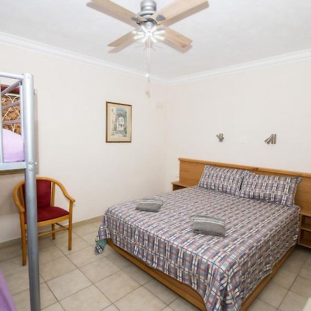 Tranquil Villa Apartments Units Mellieħa Eksteriør billede