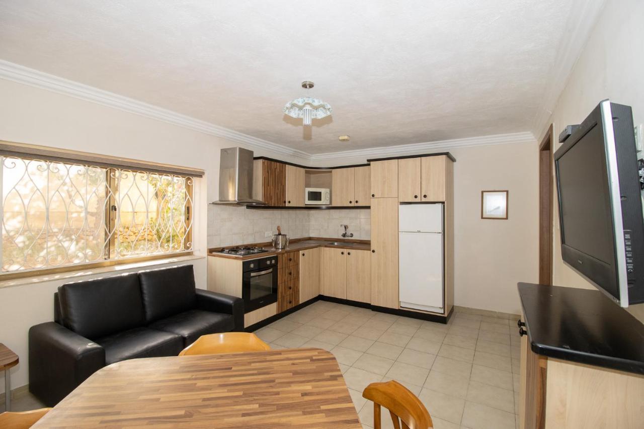 Tranquil Villa Apartments Units Mellieħa Eksteriør billede