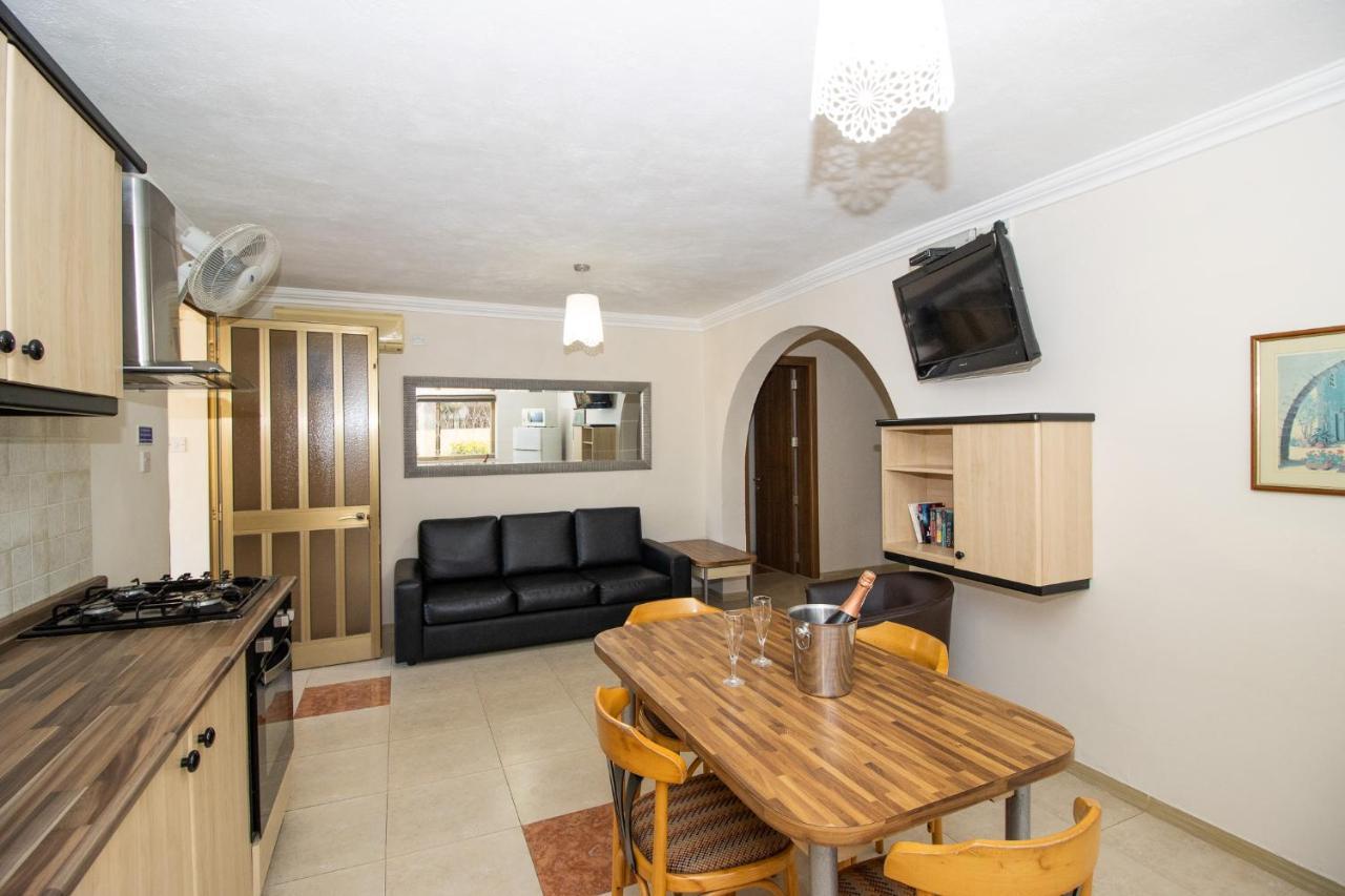 Tranquil Villa Apartments Units Mellieħa Eksteriør billede