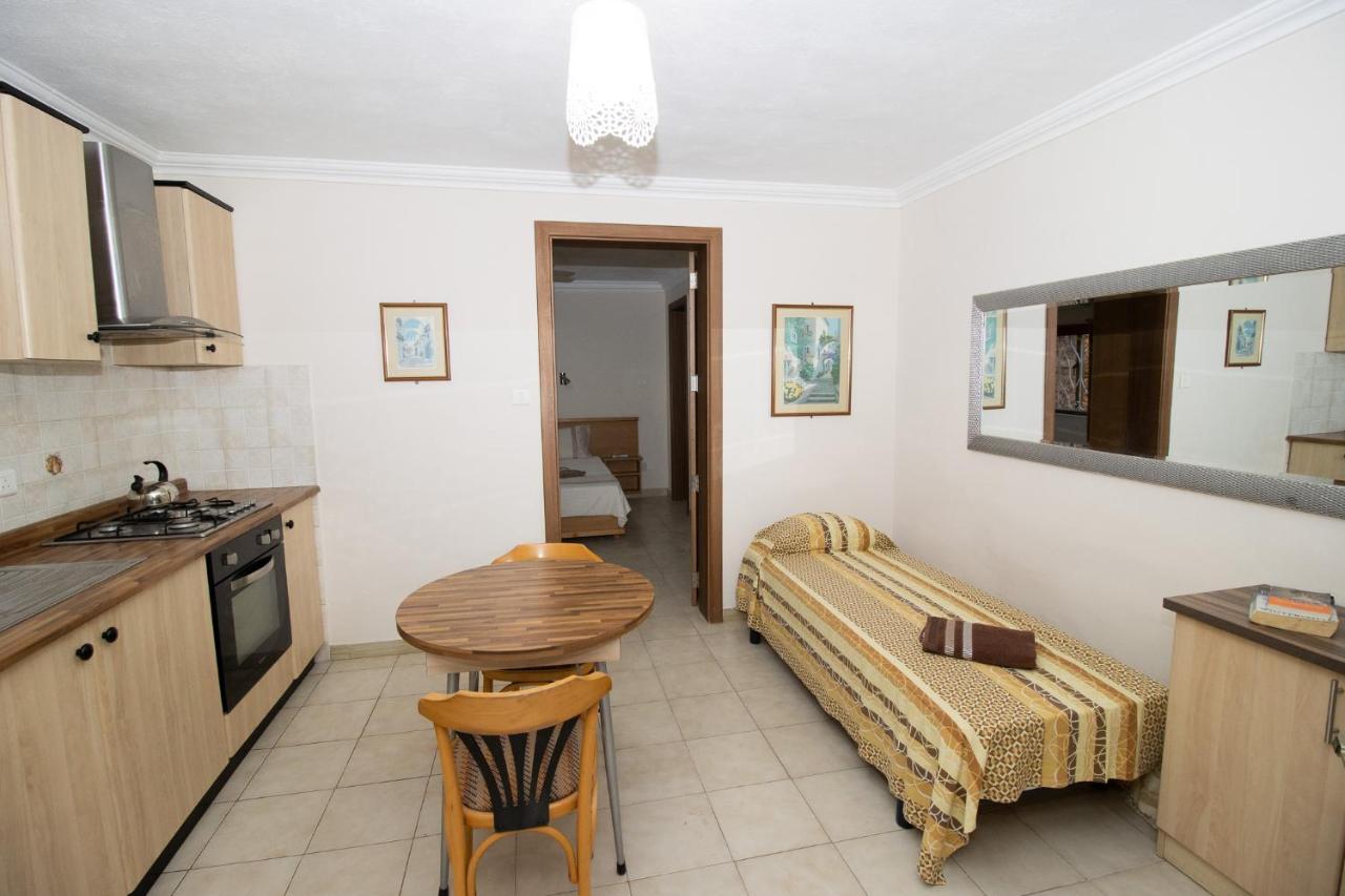 Tranquil Villa Apartments Units Mellieħa Eksteriør billede