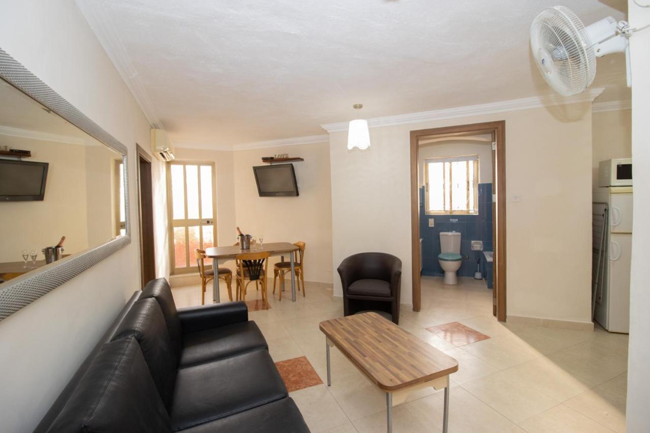 Tranquil Villa Apartments Units Mellieħa Eksteriør billede