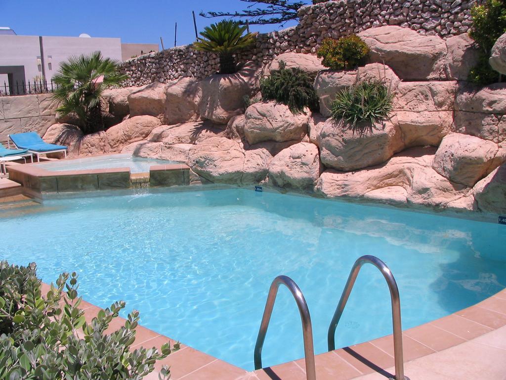 Tranquil Villa Apartments Units Mellieħa Eksteriør billede
