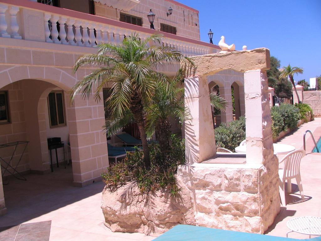 Tranquil Villa Apartments Units Mellieħa Eksteriør billede